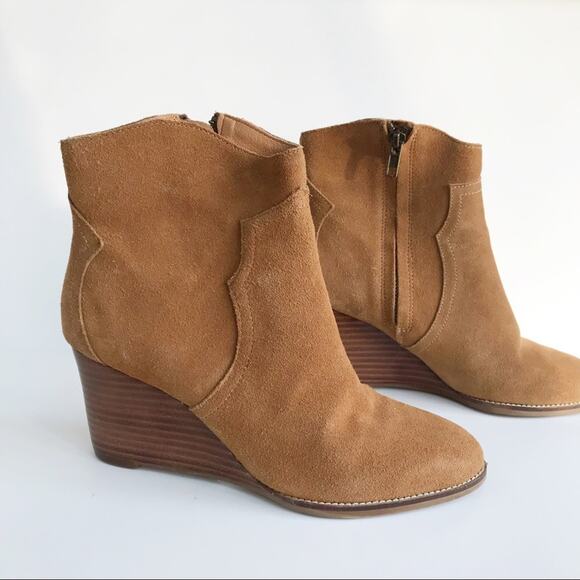 Andre Assous Suede Wedge Ankle Boot - Picture 1 of 8